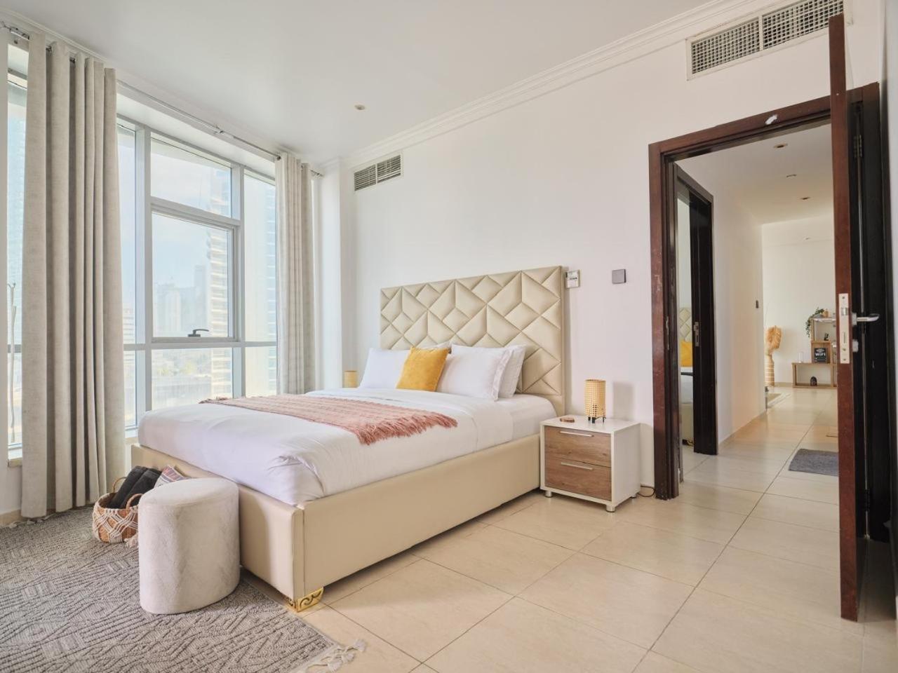 Wonderful Two Bed Room With Full Marina View Dubai Esterno foto