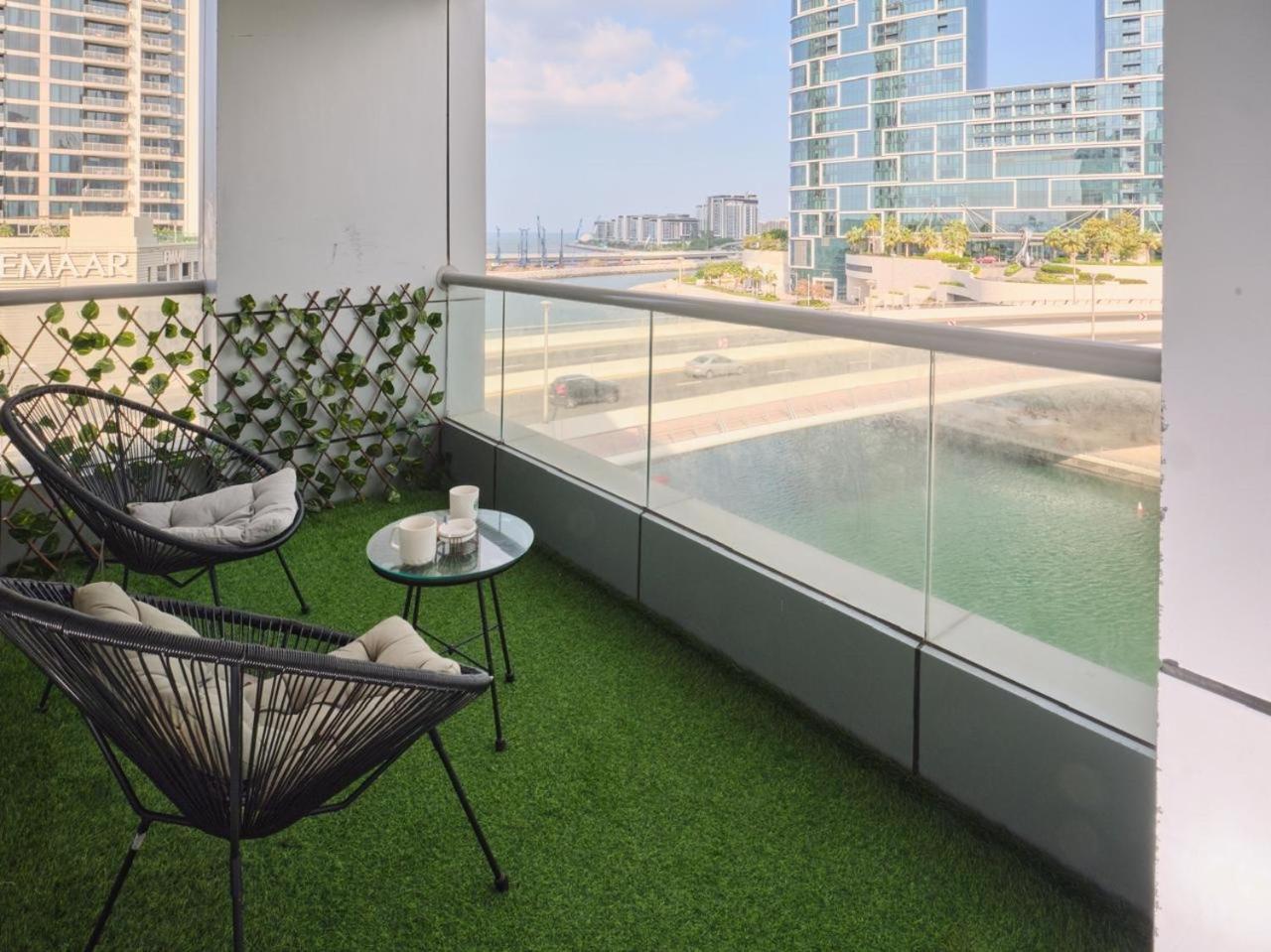Wonderful Two Bed Room With Full Marina View Dubai Esterno foto